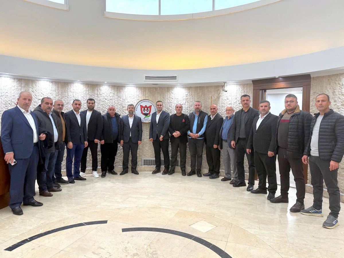 MusDerFed's tweet photo. 📍 Muş Dernekleri Federasyonu İlk Toplantısını Gerçekleştirdi

Muş Dernekleri Federasyonu olarak, Başkanımız Av. Mehmet Türker başkanlığında,
federasyon merkezimizde tüm üye derneklerimizin katılımıyla ilk yönetim kurulu toplantımızı gerçekleştirdik.

Başkan: Av. Mehmet TÜRKER https://t.co/cQwHRE3lJP