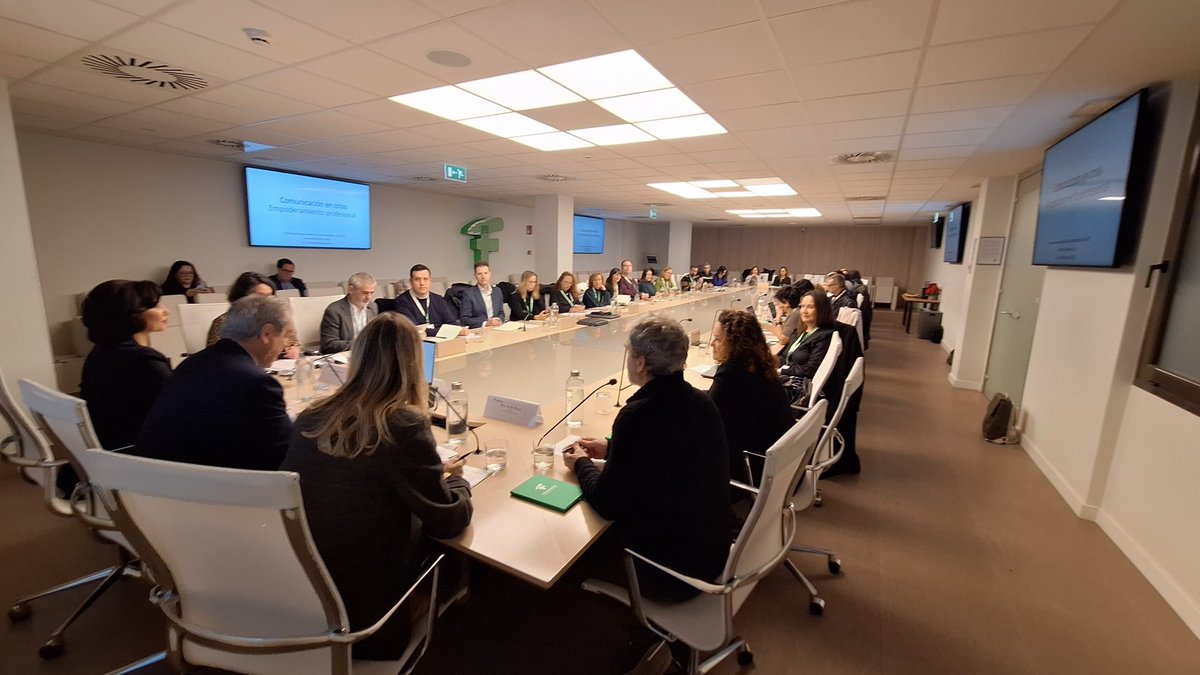 Raquel Martínez García tweet media