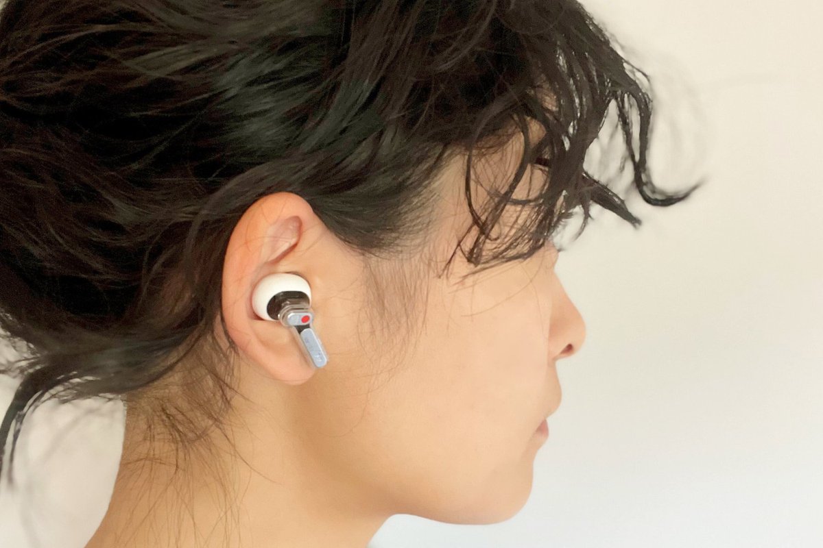 lifehackerjapan's tweet photo. 🎧新しいイヤホン選び、これで決まり
Nothing Ear(3)は単なる音質アップじゃない!
通話のストレスを激減させる「スーパーマイク」搭載で、外でも雑音を気にせずクリア通話が可能に。
音楽・通話・映画までこれ1台でOK
https://t.co/6S5zrkYmL3
#イヤホン #NothingEar3 #ガジェット https://t.co/it7UBCHFO6