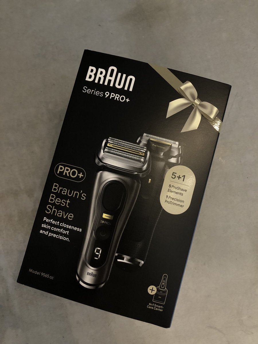 masterluis1's tweet photo. An early Christmas present from a useless pig https://t.co/wEP91mGkjo