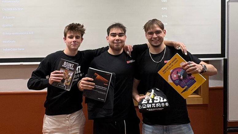 SeekNHack tweet media