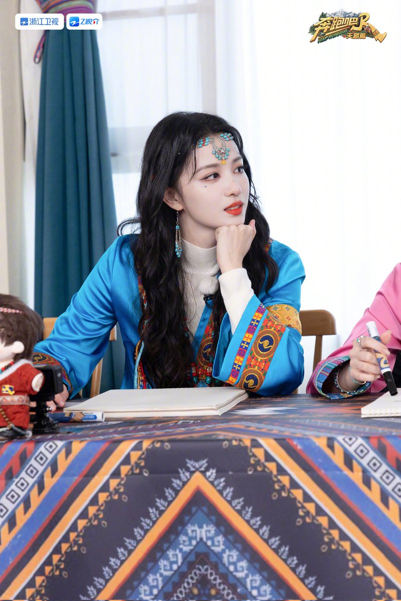 _naruhcw's tweet photo. 251213 Special Season 🏃🏻♀️ #KeepRunning 《奔跑吧》 Season 13 releases new stills ahead of tonight's Episode 4
🏔️ #奔跑吧天路篇 Tibet
📅 every Saturday
⌚ 20:20 Zhejiang TV & 20:50 Z视介
#WangChuran #王楚然
#KeepRunningS13 #奔跑吧 #奔跑吧13 https://t.co/WwdVottE5L