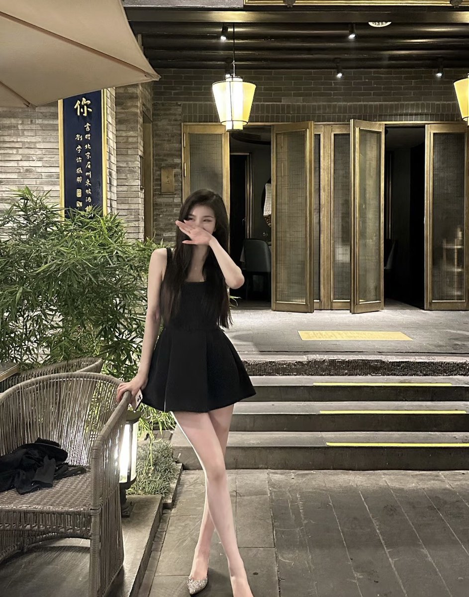 不知名飞天小cc tweet media