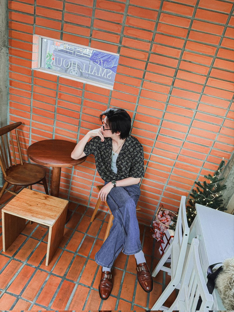 rathavit1997's tweet image. รวมมิตรรูป

ปล. ไม่ใช่ไม่คิดถึง ไม่อยากเจอนะ แต่แค่อดทนรอ พร้อมกระโดดกอดดด 🤩😘

#คนของแปลน