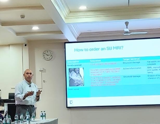 Whira_org's tweet photo. Insightful hands-on workshop on MRI in Spondyloarthropathy by Dr. Ashish Mathew (CMC Vellore) at Bharati Vidyapeeth, Pune—an engaging and enriching academic experience! https://t.co/Ixud5kQkJy