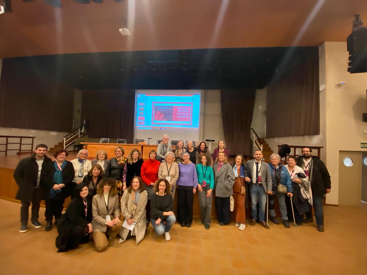 Gracias. 
Coloquio Genealogías Feministas.
Especialmente emotivo ha sido el homenaje a mi maestra Margarita M. Birriel Salcedo. Es indiscutible que ha creado escuela.
Nada de esto habría sido posible sin lo colectivo.
Seguimos, porque es necesario.
cehval.es/exito-del-colo…