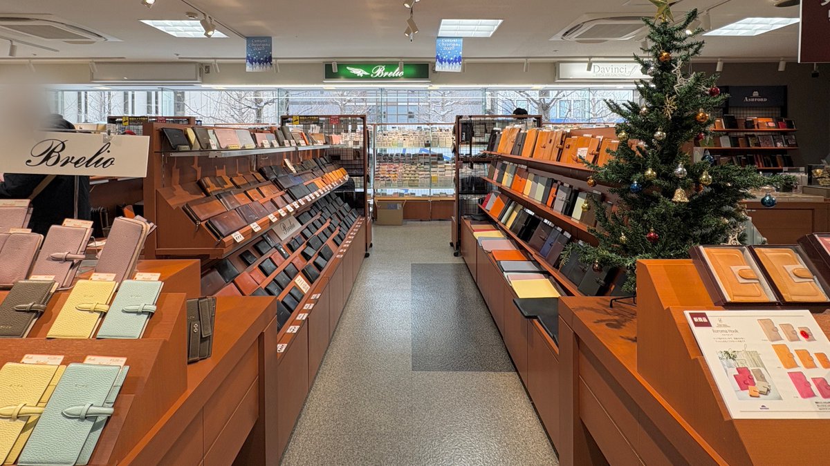 ikigaau's tweet image. 다이어리3시간동안구경함