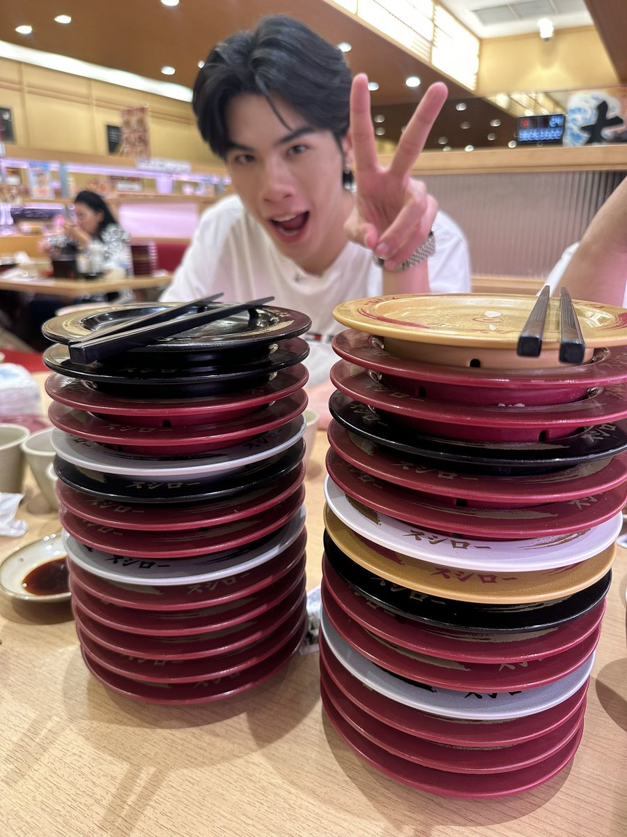 𖠿 𝐂𝐡𝐚𝐭𝐜𝐡𝐚𝐩𝐨𝐧 tweet media