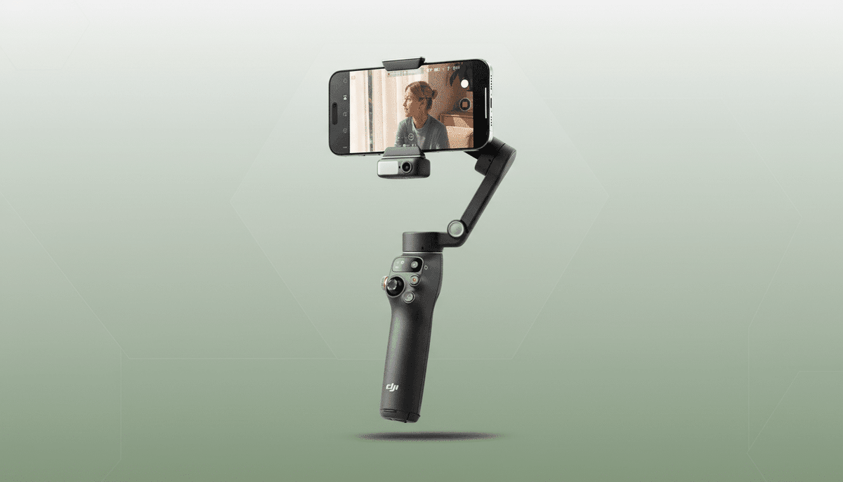 djirumor's tweet image. DJI Osmo 8 is the ultimate pocket-sized gimbal for solo creators!

Rock-solid stabilization, smart tracking, and quick controls make vlogging on the go a breeze.

Add the multifunction module for pro-level shots without the hassle. #VlogLife #ContentCreator

 (1/2)