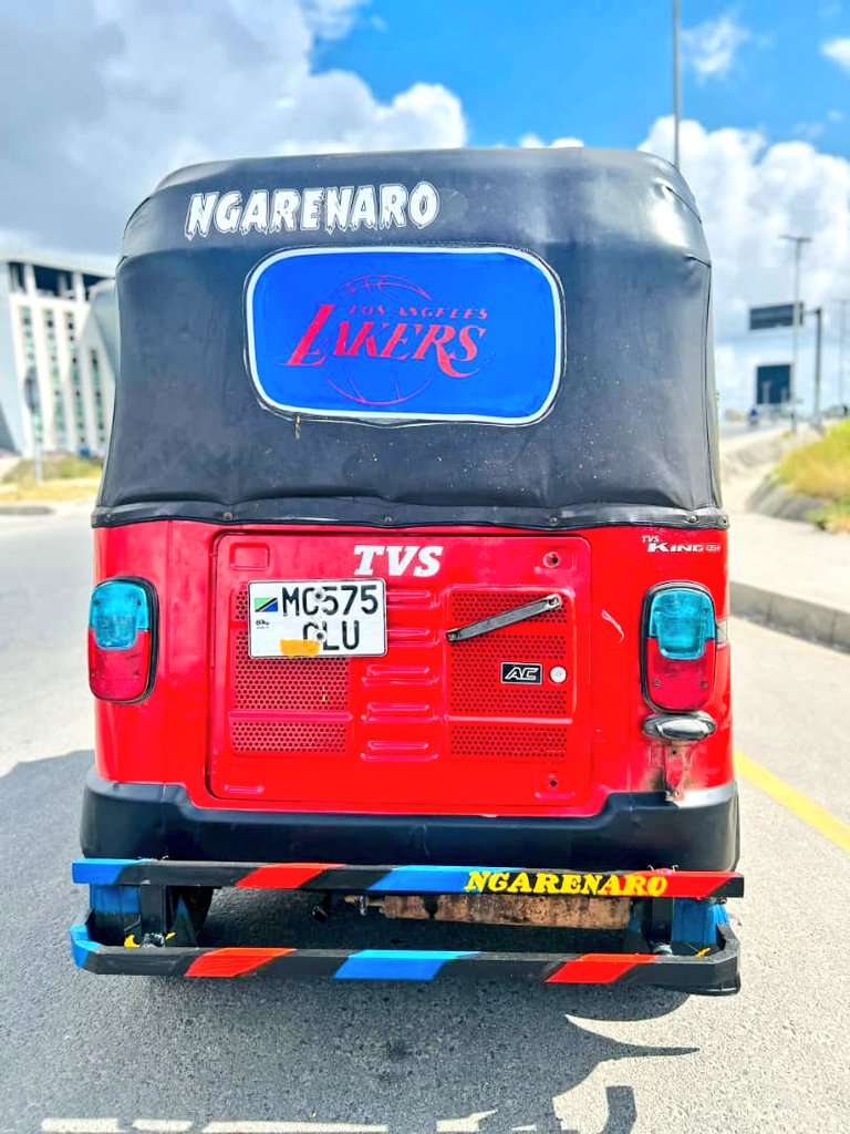 Eng_Matarra's tweet image. BAJAJ USED INAUZWA 

AINA - TVS KING 🔥🔥

REG" #CLU
▪️Engine safi 
▪️Starter Inapiga 
▪️Tairi zote mpya 
▪️Full Documents ✅️ 

#BEI - Tshs. 3,700,000

IPO DAR (Mikoani Tunasafirisha)

CALL 📞 📲-0793022184
WHATSAPP-0719542184