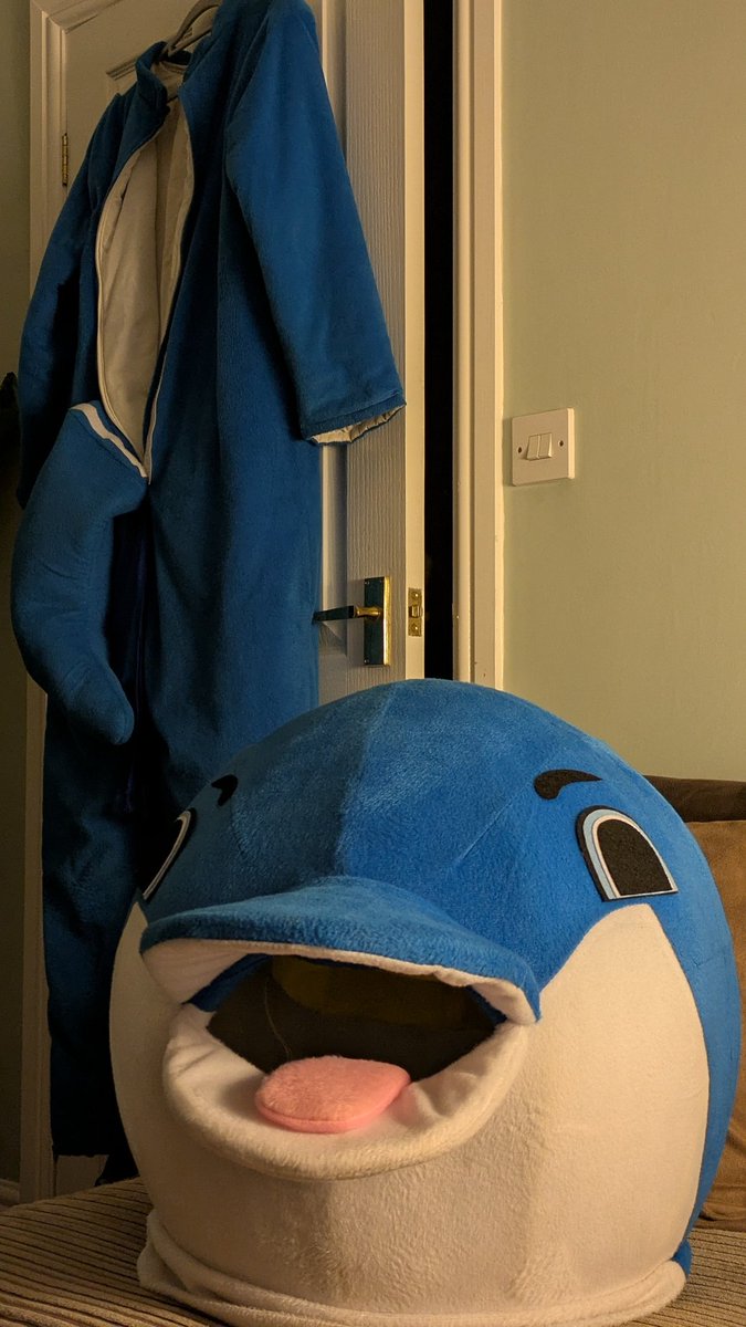 Dolphin.Runner tweet media