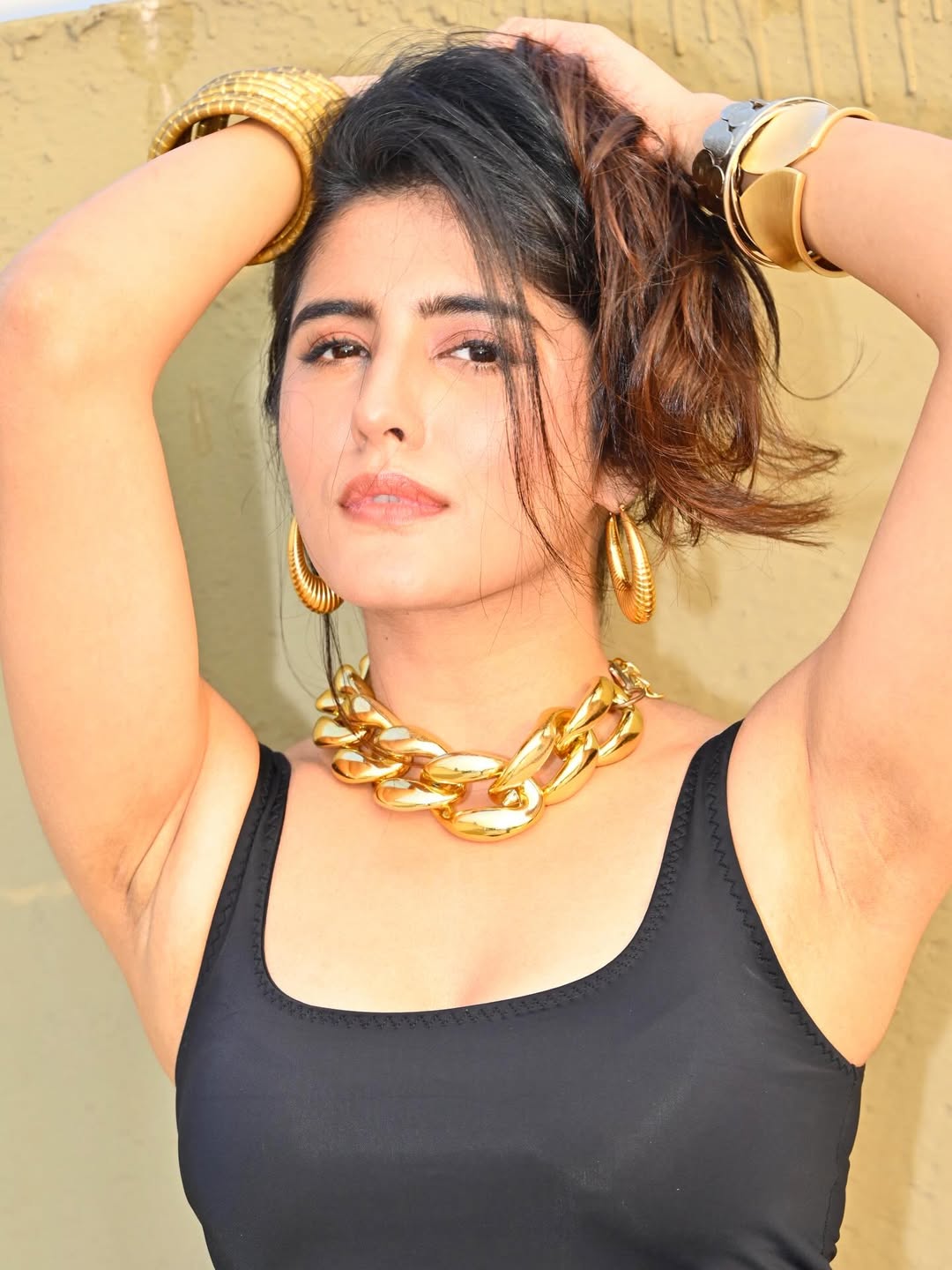 G8CBipJagAIy4MS?format=jpg&name=large