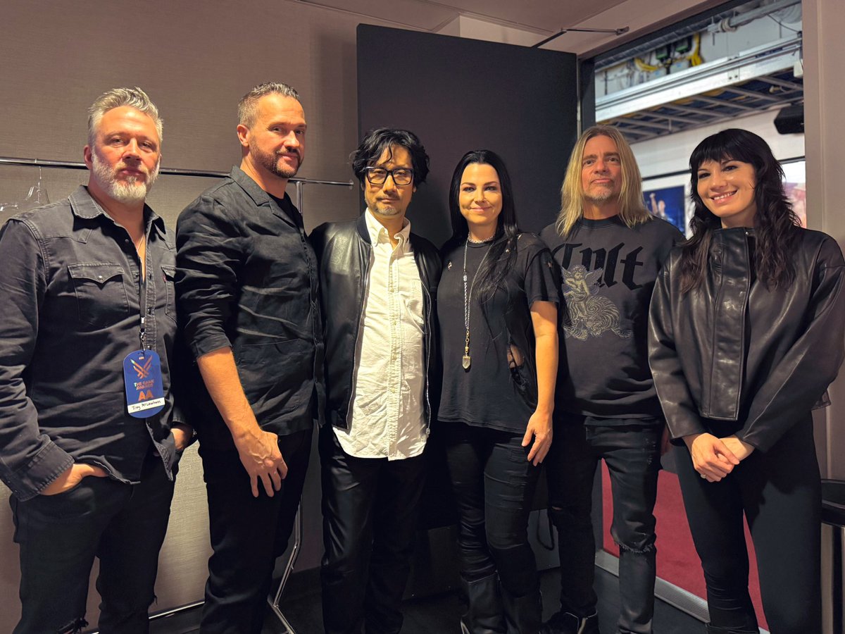 HIDEO_KOJIMA_EN's tweet image. With Evanescence and with Amy.