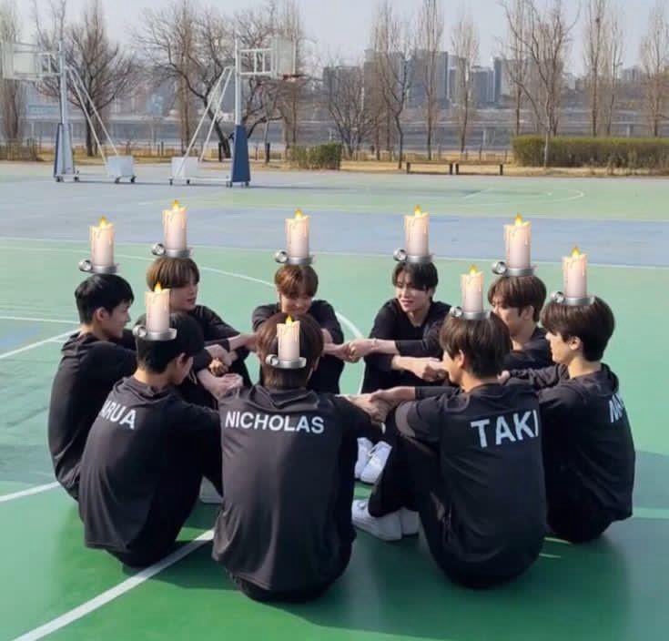 79X97_'s tweet photo. @riti_0o 제발제발 https://t.co/mtyzXUVsGP