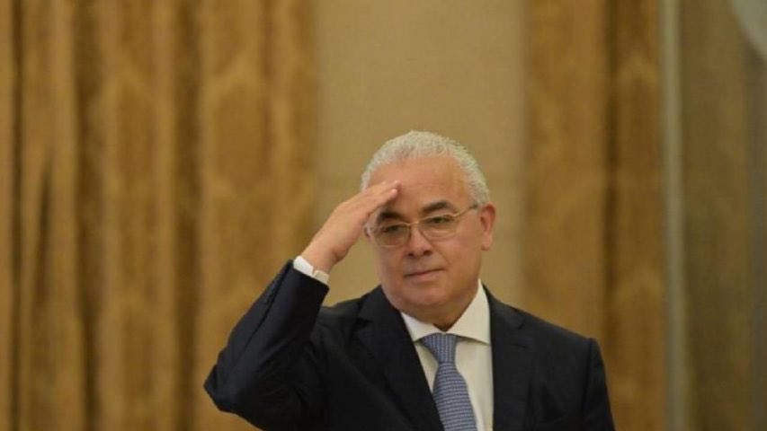 رحل الصديق والزميل غسان سكاف، الطبيب المميّز والنائب المبادر دوماً بحثاً عن الحلول ورأب الصدع ومدّ الجسور في زمن الانقسامات الحادّة.
سنفتقد هدوءه واخلاقياته وديناميته الدائمة رغم ثقل المرض .
رحمه الله.
#غسان_سكاف