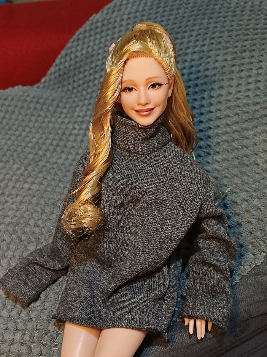 itsNicoleCalma's tweet photo. Yeah~
#ArianaGrandedoll #Ooak #dollrepaint https://t.co/EyCbEEln7J