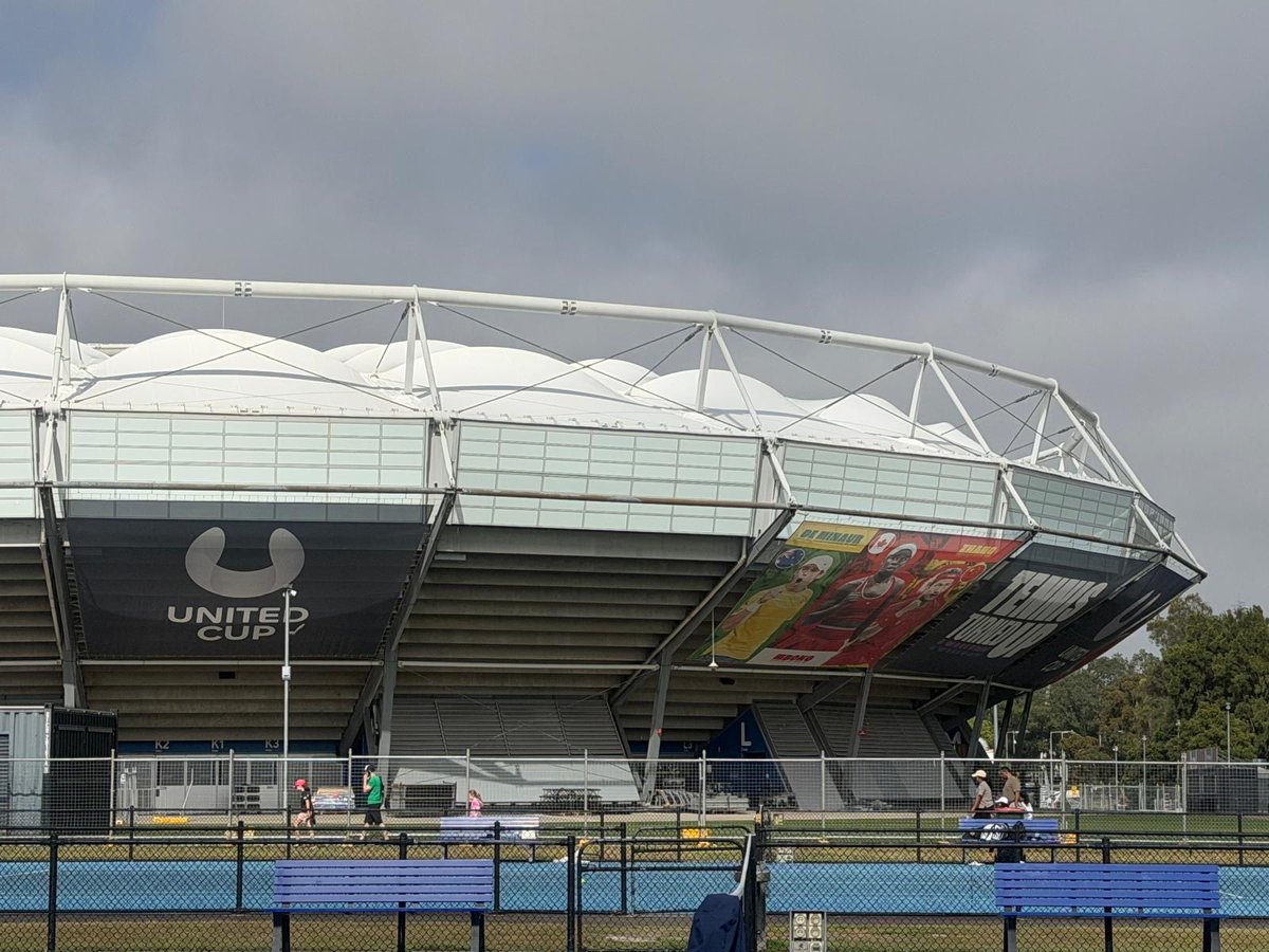 Shalini234's tweet photo. At #TennisWorld #Sydney https://t.co/SPHqhIGbaZ