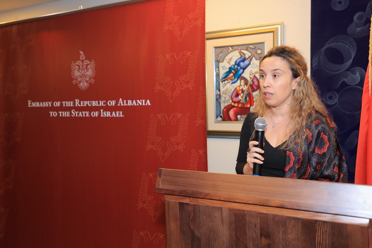 AlEmbassyIsrael's tweet image. 🇦🇱 On the occasion of Albania’s National Day, Ambassador Meri Kumbe welcomed members of the diplomatic corps, partners, and friends to celebrate our Independence Day and the strong ties between Albania and Israel.

@AlbanianDiplo @IsraelMFA