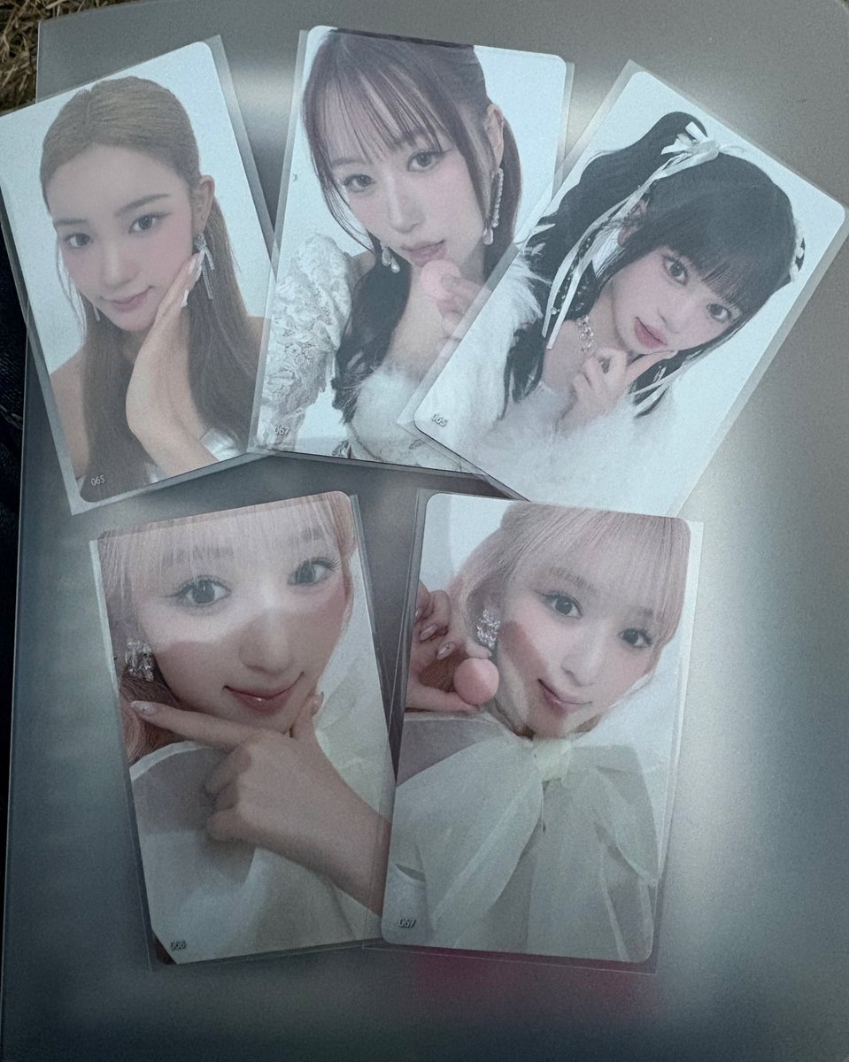 ME:I 交換

求）高見文寧067
譲）画像セルカ
櫻井美羽 笠原桃奈 村上璃杏 山本すず

本日会場手渡し可能です。
お気軽にお声掛けください🙇🏻‍♀️
 #ME_I_交換  #ME_I交換