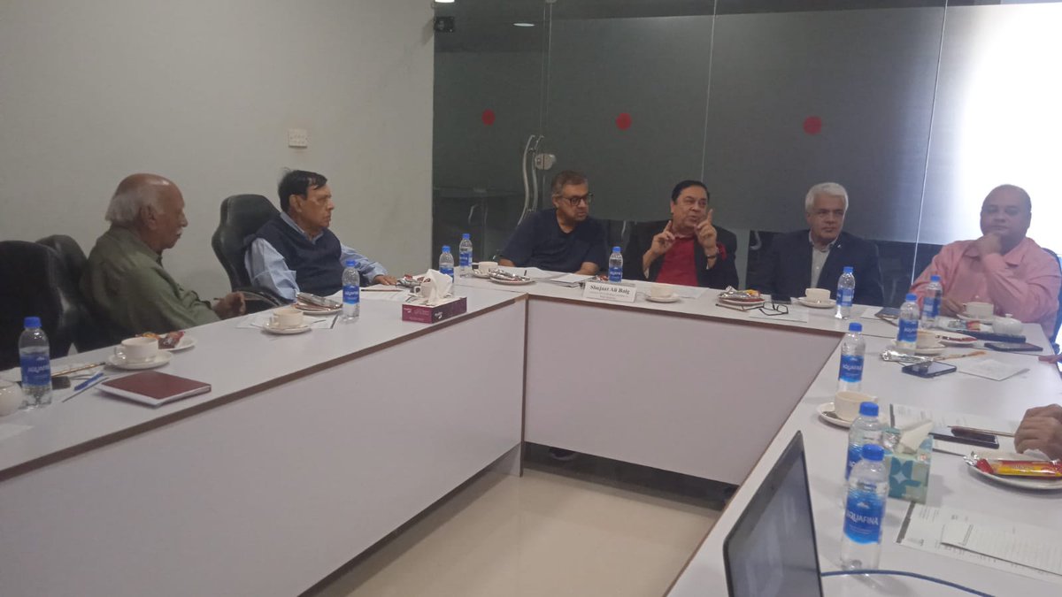 SyedKashifRafi's tweet photo. Attending the 9th FPCCI Central Standing Committee on Public Relations, where ideas and responsible communication shape business narratives.

#FPCCI #PublicRelations #ilmauniversity #rotaryinternational https://t.co/vv69z7MS7r