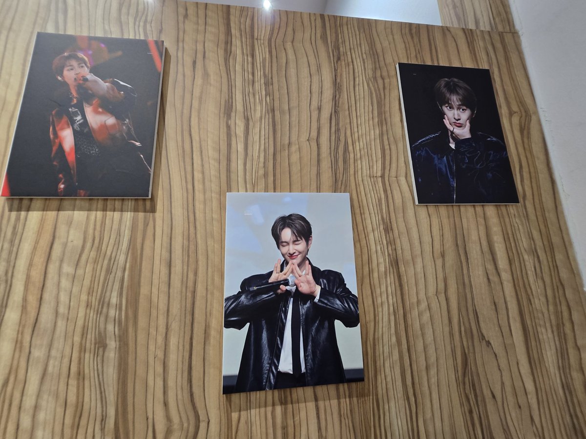 jinkitokki's tweet photo. Thank you for the cafe event :) @vanilla_onew #ONEW #SHINee https://t.co/pgQgvx2YgG