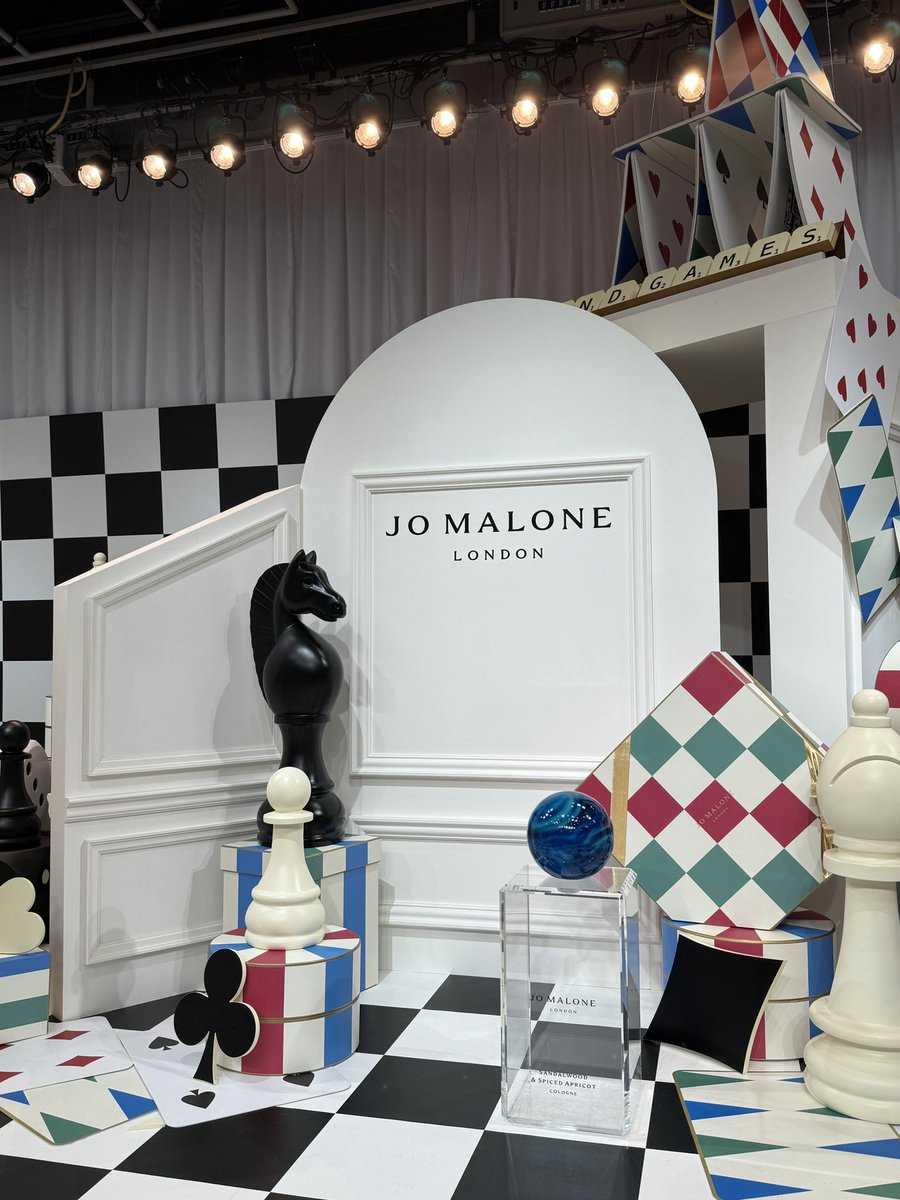 _jo_asakura_'s tweet photo. @jomalonelondon 
#ジョーマローンロンドン
 #JMLクリスマスゲーム https://t.co/EGi3JxlUZh