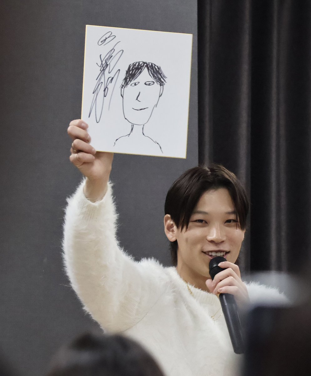 RT @cnilxn_: 罰ゲームが自分の似顔絵を描くという大甘やかされ