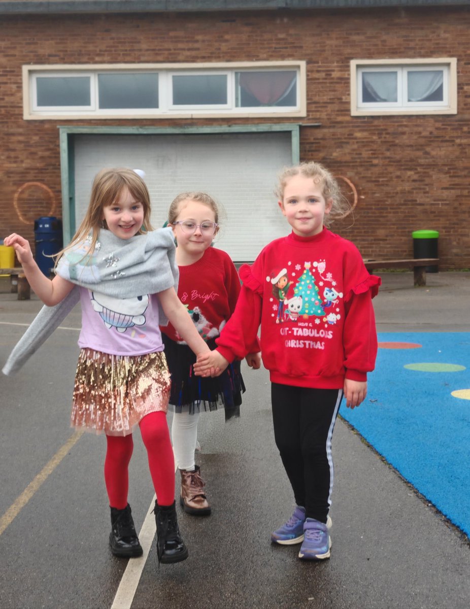 Mrs McMullan tweet media