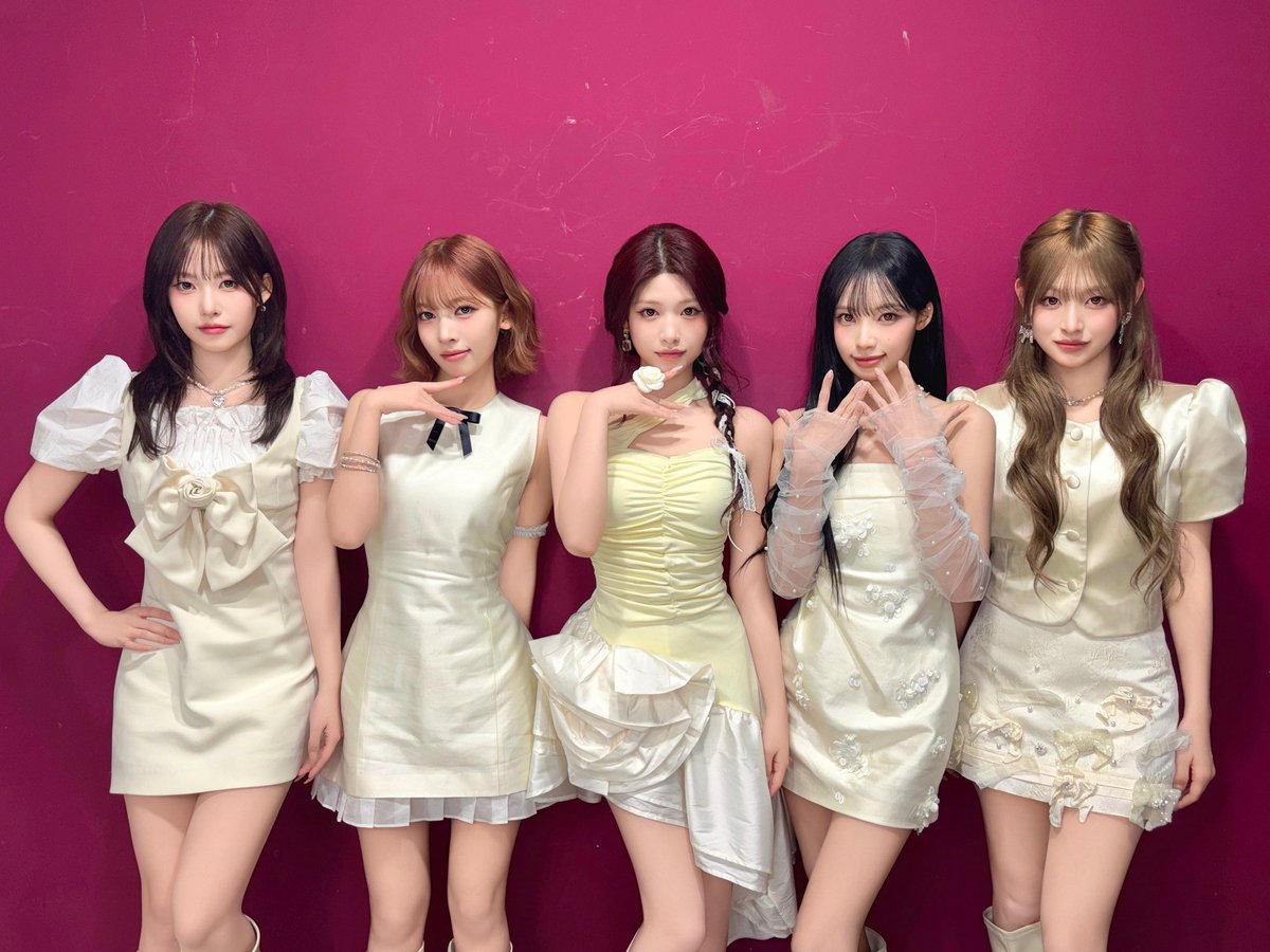 RESCENEofficial's tweet photo. [#RE_MEMBER 📸]

251213
📍#쇼음악중심

#RESCENE #리센느 #リセンヌ
#REMINE #리마인 https://t.co/r2o7kItBjb