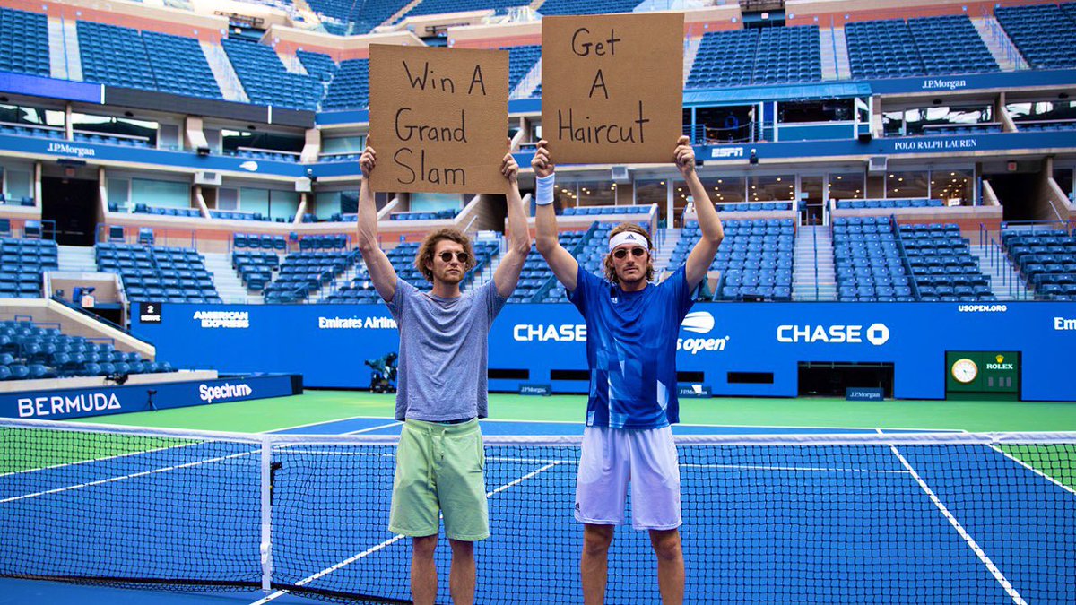 TennisHypeMedia's tweet image. Handsome Dude With Sign

Stef Tsitsi Thread

Greek #1 Stefanos Tsitsipas - World #3 career high

#ATP #Tennis 

#7 

Gorgeous Greek God Tsitsipas with the real #DudeWithSign @dudewithsign