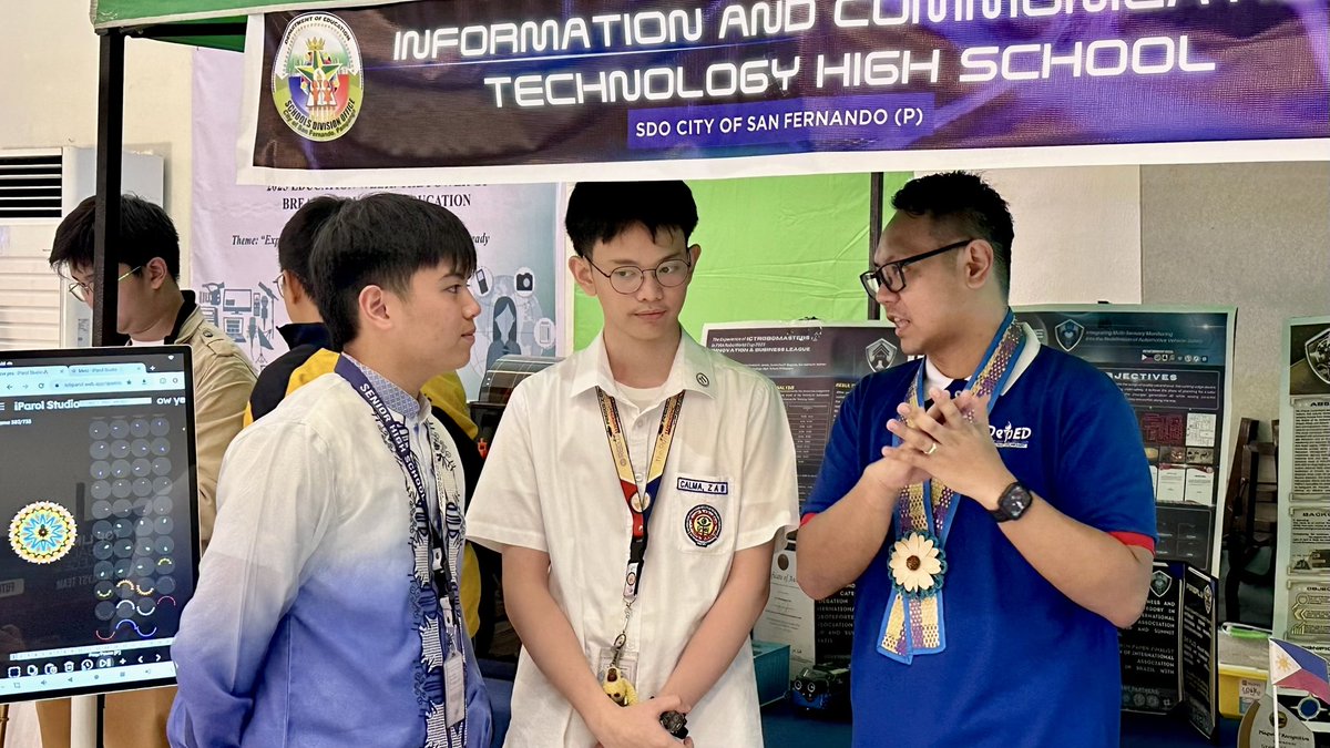 DexGalban's tweet photo. “You(th) are the future!” 🙌🏼

In support of Sec. Sonny Angara’s 5-point Agenda, DepEd Region 3 and the Education Futures Office championed innovation, artificial intelligence and robotics during Education Week in Aurora. 🤖

#DepEd #EducFutures
#ProjectAGAPai #AI https://t.co/TXjC1jqMI7
