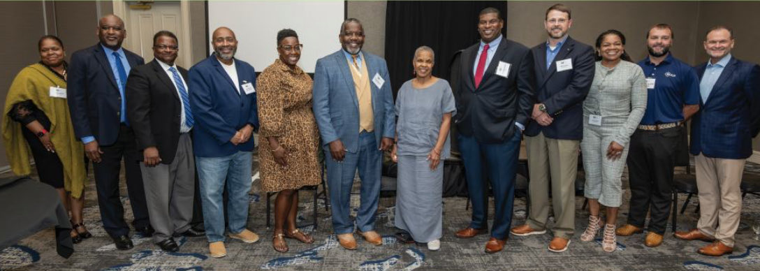 CentralALRedev's tweet photo. No single organization builds an economy alone.

That is why CARA partners with the Alabama Micro Enterprise Network (AMEN).

August–December impact:
• $1M+ increase in small business sales
Strong businesses.
Stronger families.
Stronger communities.

👉 Tag a business owner https://t.co/A20QQA920o