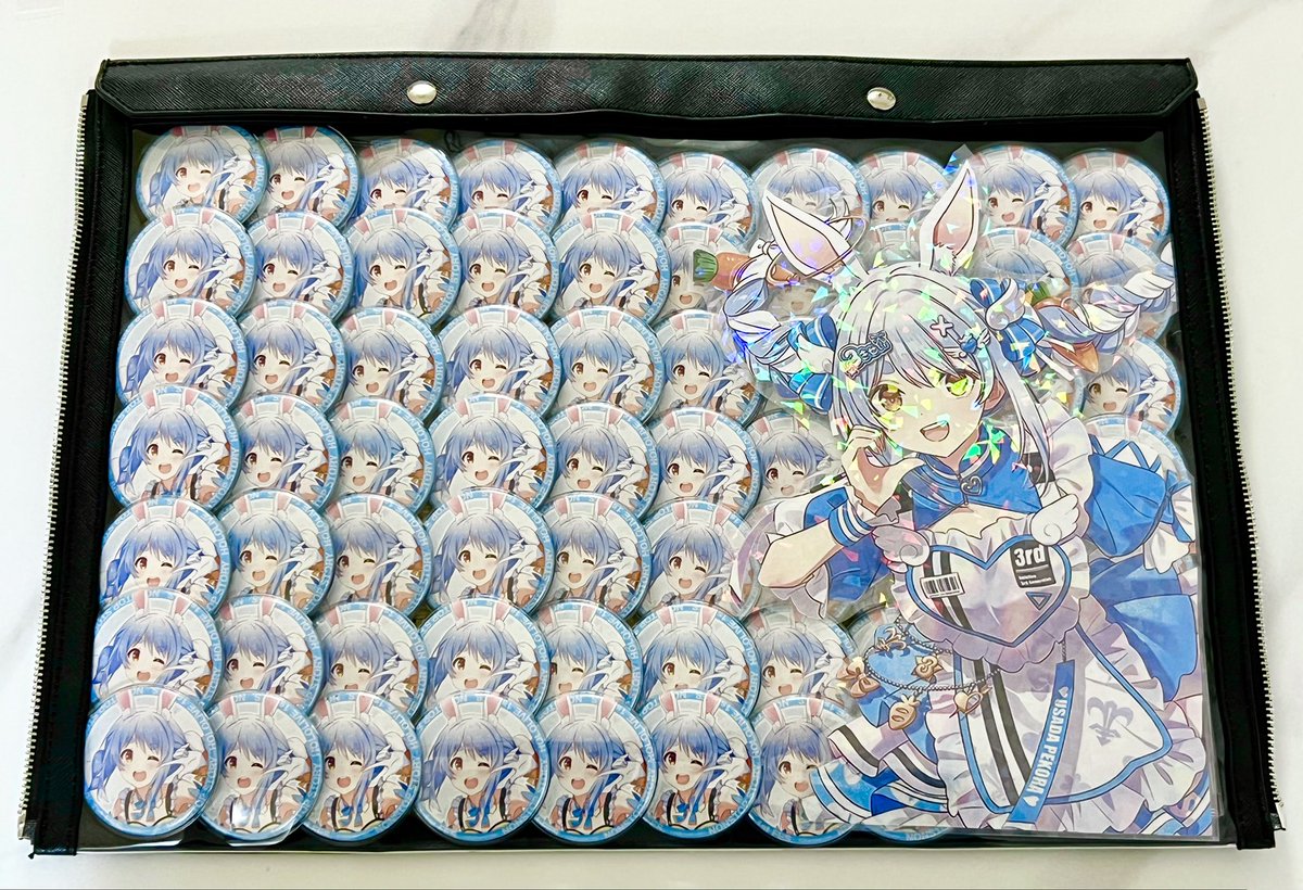 痛バ用のラミネートを作った🙌 先にノンスト缶痛バに入れたけど