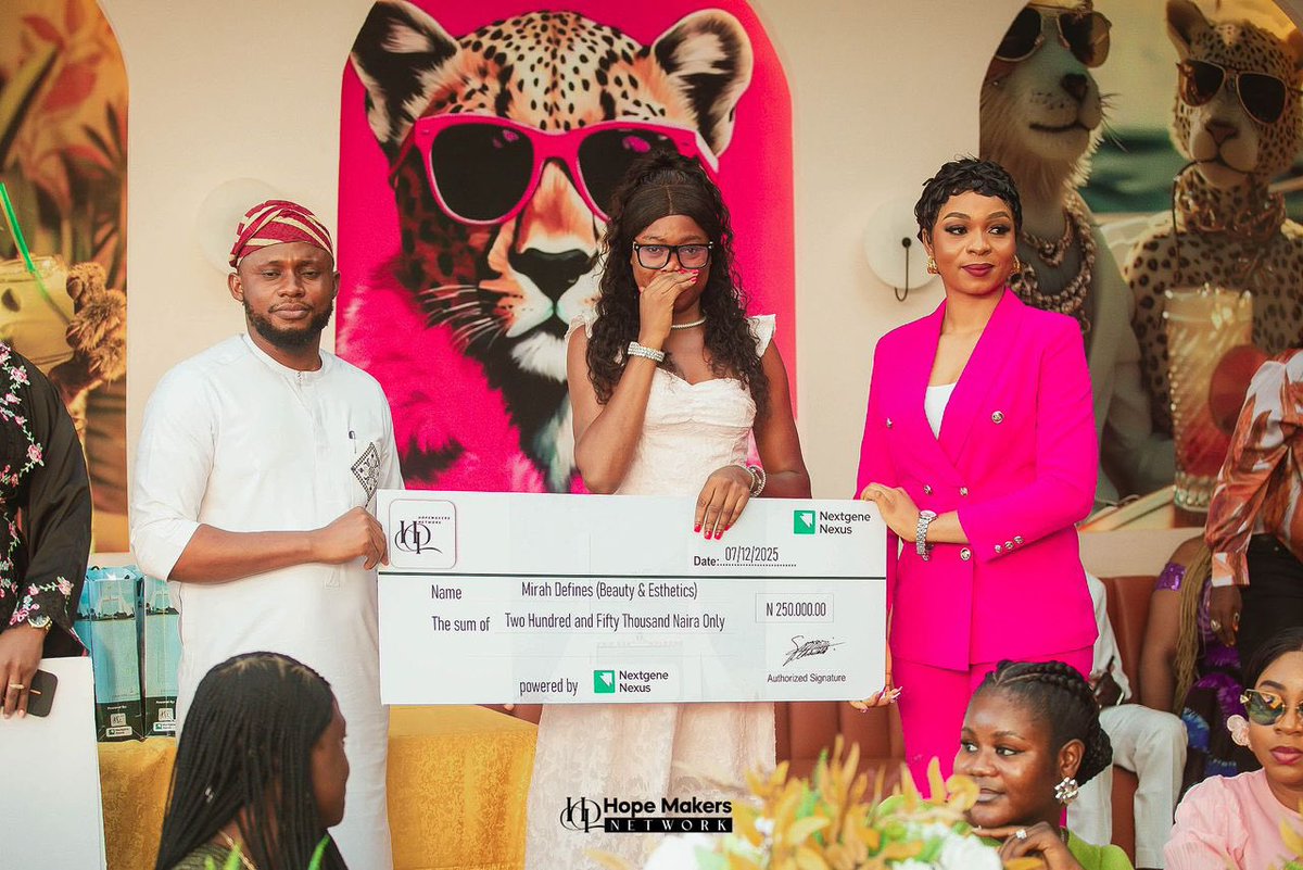 HopeMakersNet's tweet image. NextGen Nexus empower @HopeMakersNet women with N250,000 grants.

Your support is a testament &amp;amp; commitment to nurturing the next generation of leaders &amp;amp; innovators. 

Honored to have partnered &amp;amp; look forward to seeing the impact of funding on our beneficiaries lives &amp;amp; businesses.