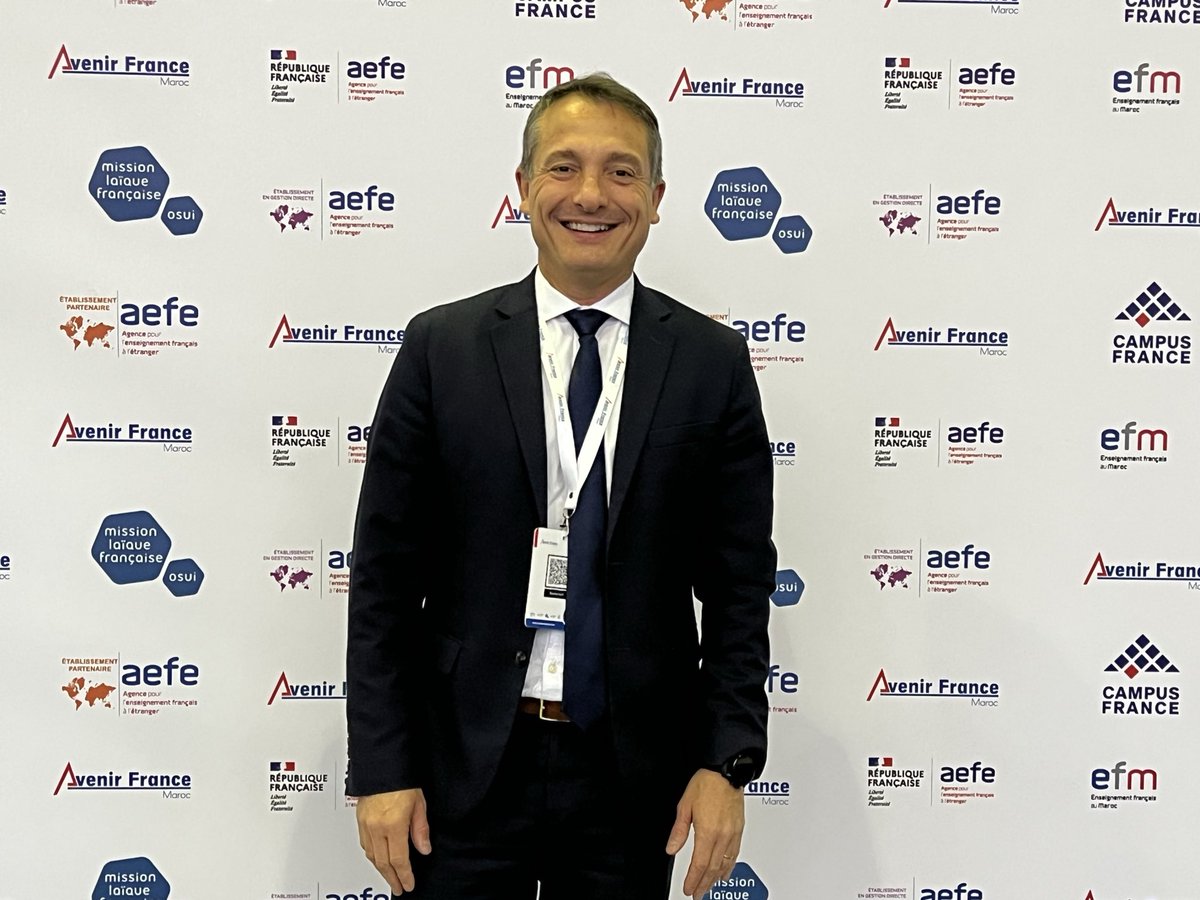 jl_aced's tweet photo. Des candidats très motivés, de très beaux établissements des réseaux AEFE et MLF présents sur le salon et de très belles rencontres.
Très heureux d’avoir pu à nouveau représenter le lycée Ozenne au salon Avenir France de Rabat au Maroc @actoulouse
@aefeinfo @mlfmonde https://t.co/qjDsQjjarv