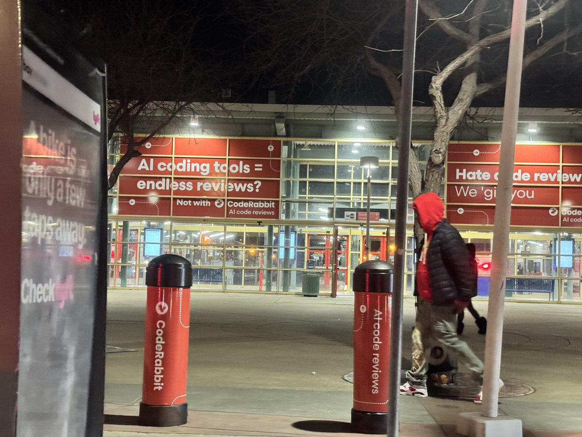 サンフランシスコ カルトレインでの @coderabbitai の素晴らしいパフォーマンス
私はこれにかなり遅れましたが、コードレビュー AI ツールはコード生成 AI ツールよりも TAM が大きい可能性があると真剣に考え始めています。