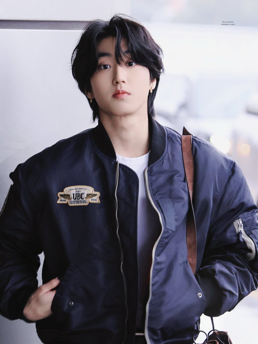 minhodrive's tweet image. I better not see any scissors near him EVER