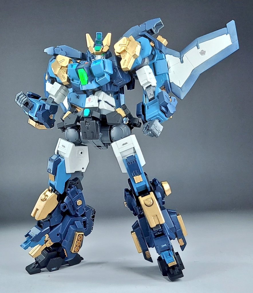 WeN83FSjcCCo941's tweet image. 大型特殊EXM 
「パワードイグライザー」

イグライザーが２機のビークルと合体する事で完成する大型EXM 

市街地防衛に苦戦していたイグライザーに新たな力が備わった
バイロン、マクシオンに負けるなイグライザー！！！

#30MM市街地エリア
#30MM地球連合軍