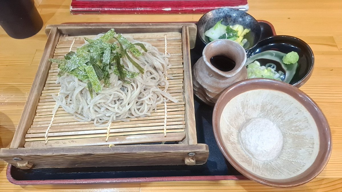 katoon_uma's tweet photo. トークを聞いたらお腹すいたのでみそポテトとそば食べました
#あやち貸切特急ツアー2025 https://t.co/uWvxMlg2zn