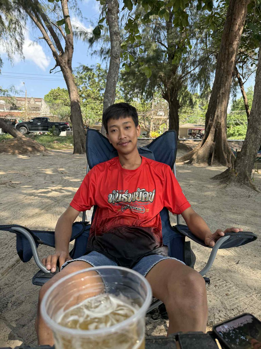 อยากเจอสาวรุ่นใหญ่จัง😅😅 #ปลวกแดง #ระยอง #เขาน้อย #มาบยางพร22