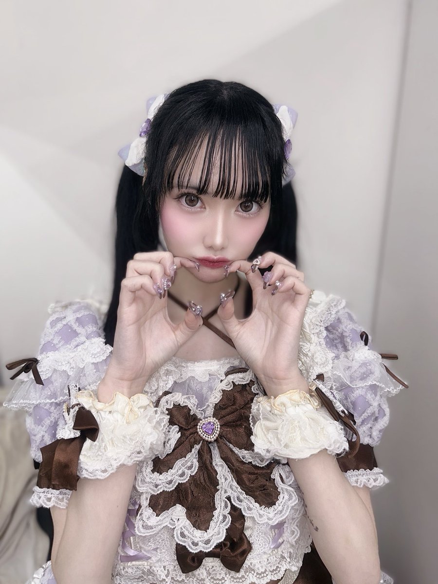 月曜待ち りんさん専用 りんちゃん 今日もよい表情だったよ☺️ 9曲ぉっかれ様 頑張った！