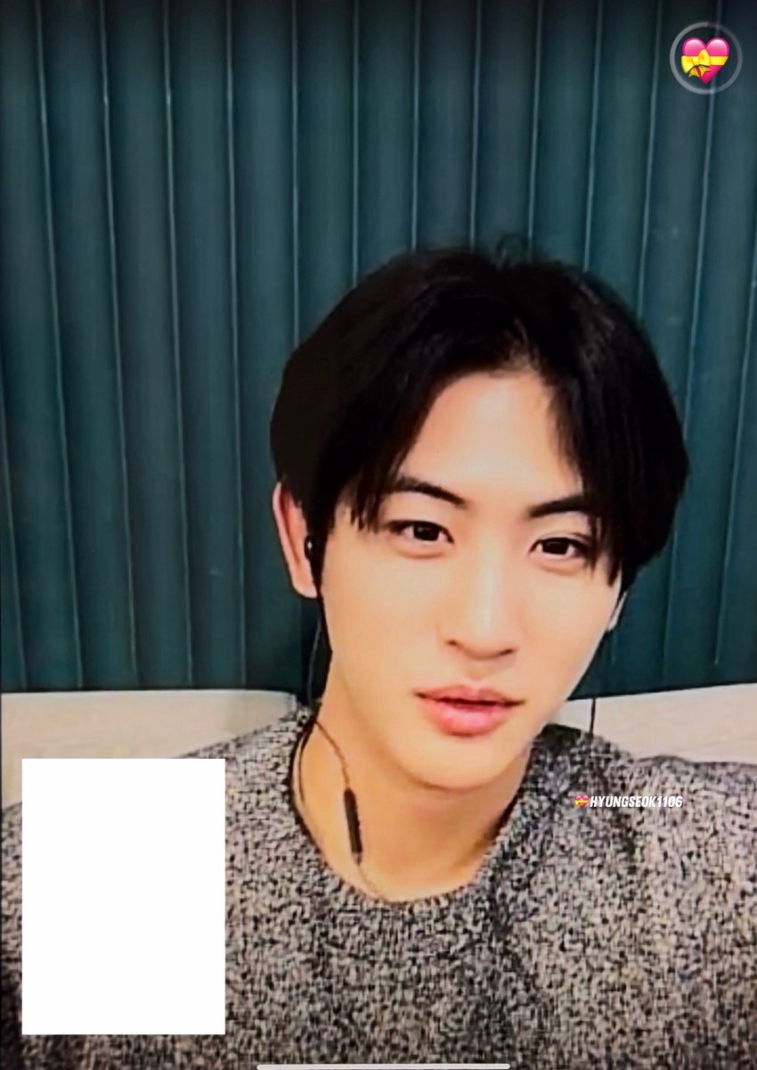 hyungseok1106's tweet image. 251213 토크포트 #유나이트 #YOUNITE 

오랜만(?) 헤헷 💌

#형석 #HYUNGSEOK