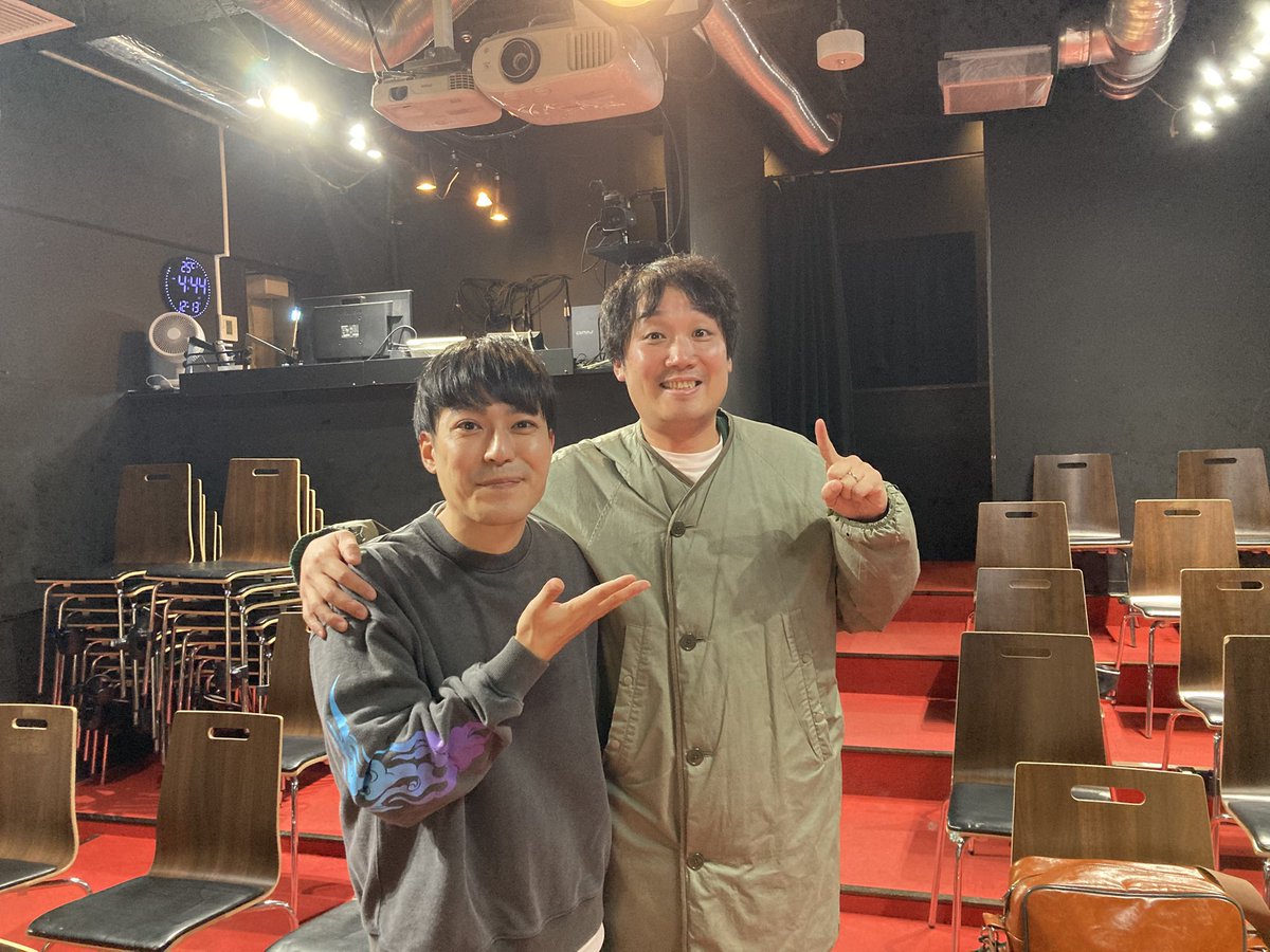 mutopanmutopan's tweet photo. 『むとパンのオリジナルゲーム大会』
ご来場ありがとうございました！！！
正直言ってめちゃくちゃ盛り上がった！！！お客様、ゲストのみんなありがとう！！！社員さんから次は90分でやりましょうって言ってもらえた！！よおし！！！
感想沢山呟いて下さい！！！
#むとパンのオリジナルゲーム大会 https://t.co/k3aj0ScZfb