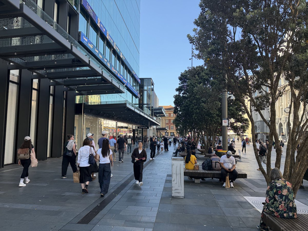 Viv Beck on the radio for the 100th time promoting problems &amp; telling everyone how no one goes to the city centre.

I once challenged her on this &amp; asked if she understood every time she does it she scares people away.

Lots of people, when they go check it out, enjoy it.

Thurs: