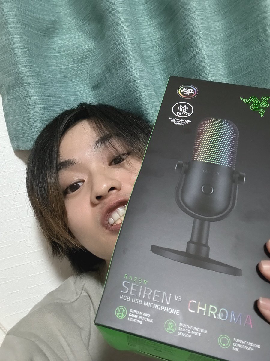 RAZERさんよりマイクいただきました！😋
これ使って配信頑張るぞー！

最近毎日配信してるからかなり愛用することになるだろう！

ありがとうございます！#PR #Razer