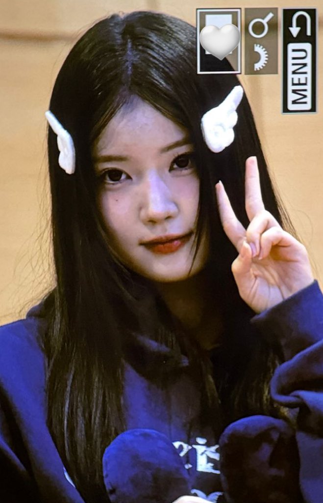 251213 팬사인회 

☎️☎️

#USPEER #유스피어 
#SEOYU 
<a href="/USPEER_official/">USPEER_official</a>