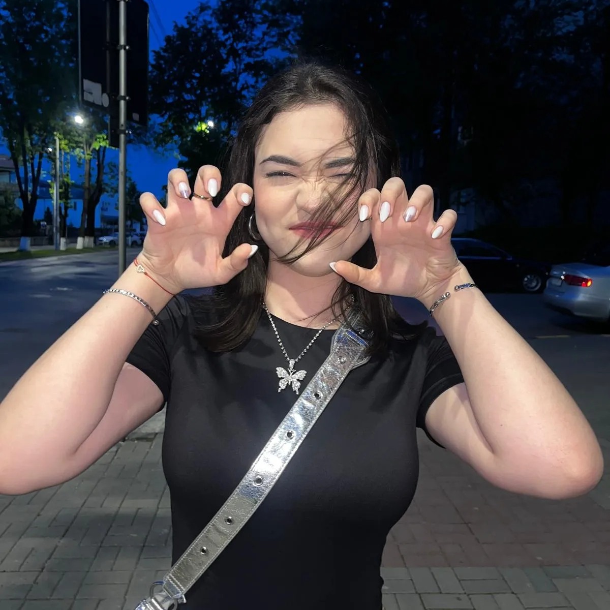 Tiana Cilibiu is a very talented dancer, vocalist and songwriter from Romania that I recently have discovered. I highly recommend you to listen to her covers and originals on her YouTube channel: youtube.com/c/TIANACilibiu…. You won't regret it! :) #OriginalSong #cover #music #Tiana