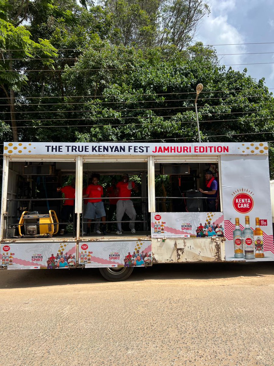 Voi! Mpango mzima umeanza! The True Kenyan Spirit is coming your way. Tukutane Club Shalex, Voi, leo! Bonge la Sherehe inapigwa!

#TheTrueKenyanSpirit