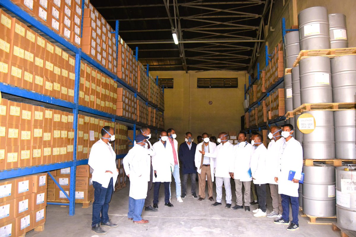 CheminduCorp's tweet photo. በውይይቱም የተቋማቱን ውጤታማ የገበያ ትስስር ተግባራዊ ለማድረግ ፋብሪካዉ የሚያመርታቸውን ምርቶች ለይቶ  ለግብርና ስራዎች ኮርፖሬሽን እንዲያሳውቅ ፣የግብርና ስራዎች ኮርፖሬሽንም ለፋብሪካዉ የሚገዛቸውን ምርቶች ለይቶ እንዲያሳውቅ ተግባብተዋል https://t.co/7MgXaIaBso