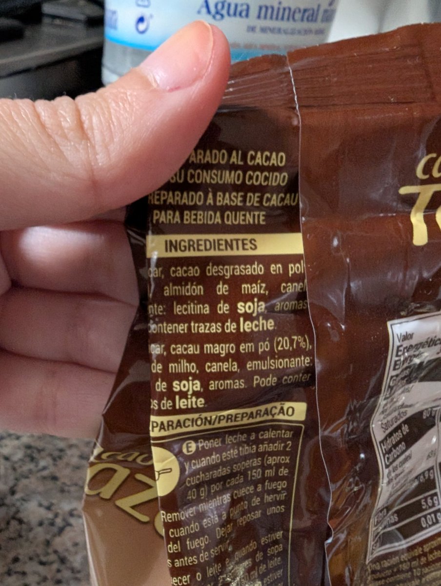 kingmeyeah's tweet photo. @Mercadona porque cambiáis la receta? Siempre he podido tomar este producto para desayunar, ahora puede contener trazas de leche . Tan difícil era mantener la receta? https://t.co/QZZXp4CSoF